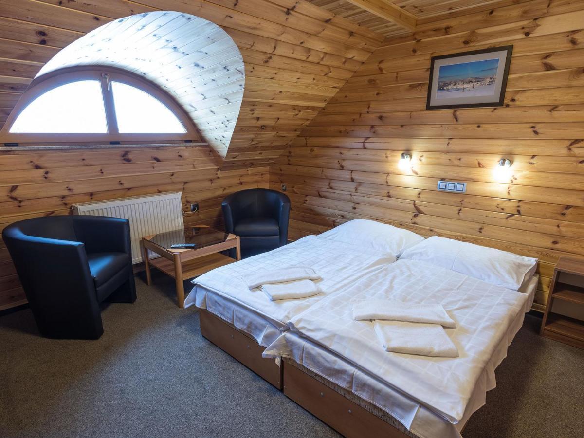 Ea Horsky Hotel Hajenka Modrava Extérieur photo